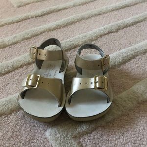 Gold sandals for little girls!
